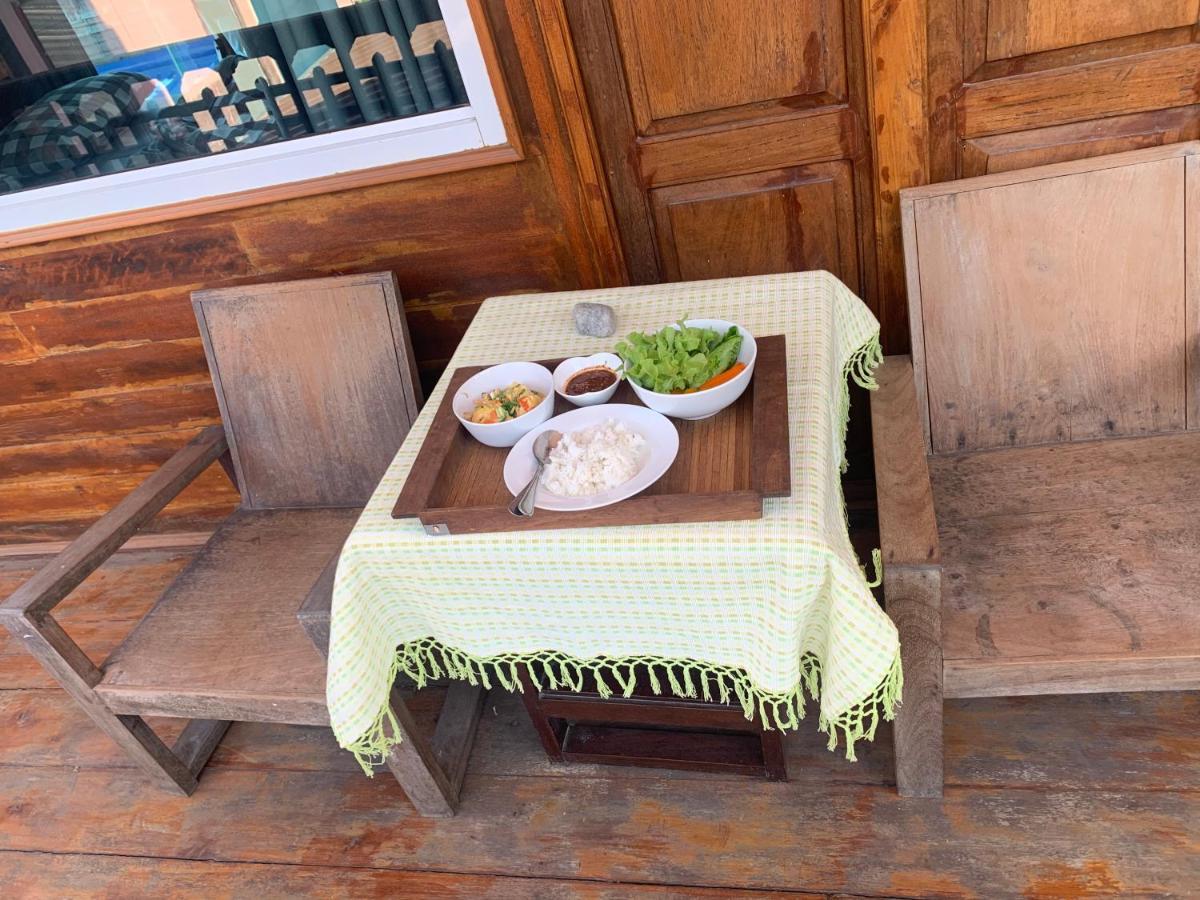 Une Jai Place เรือนอุ่นใจ Phimai Eksteriør bilde